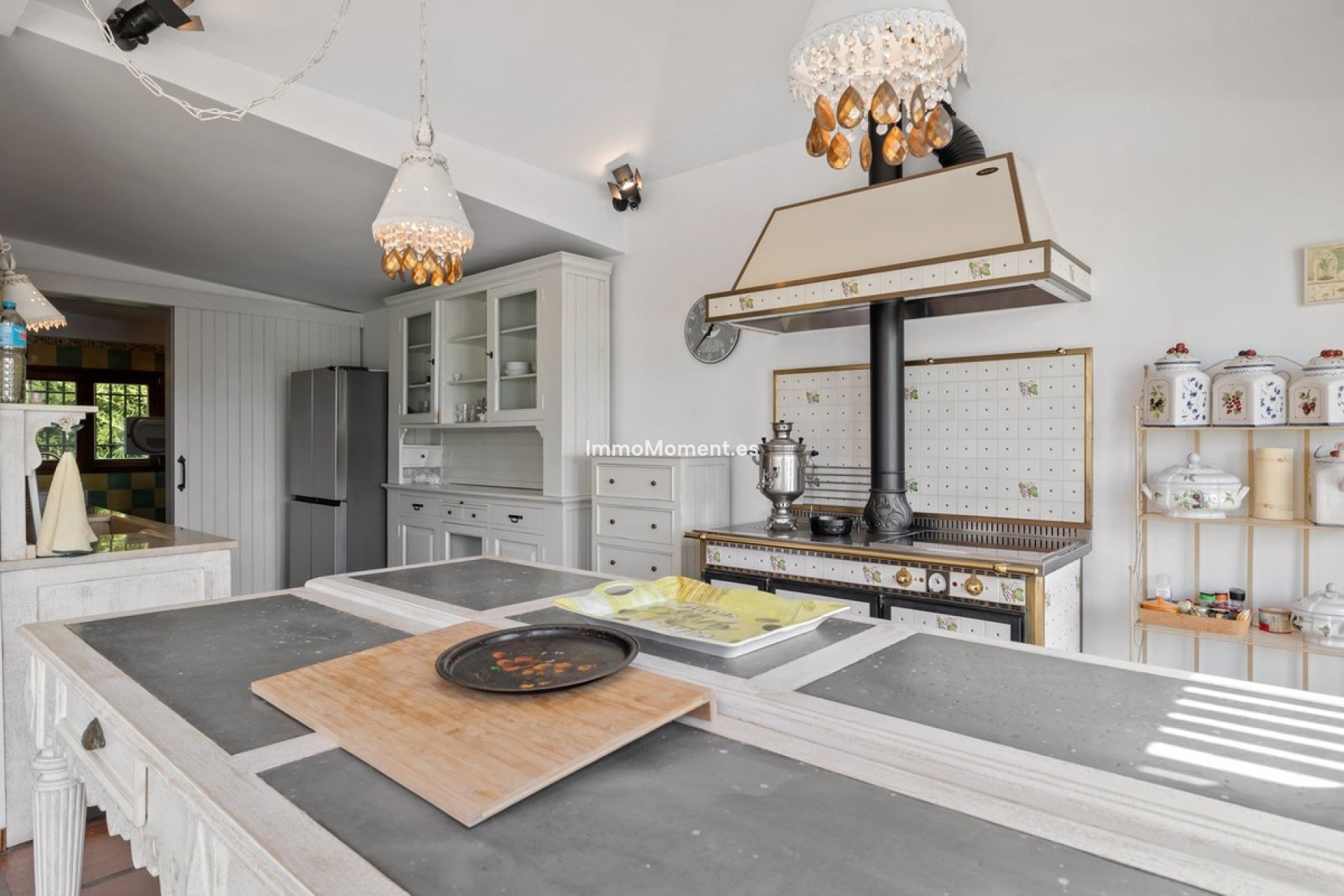 Reventa - Villa - Marbella - Marbesa