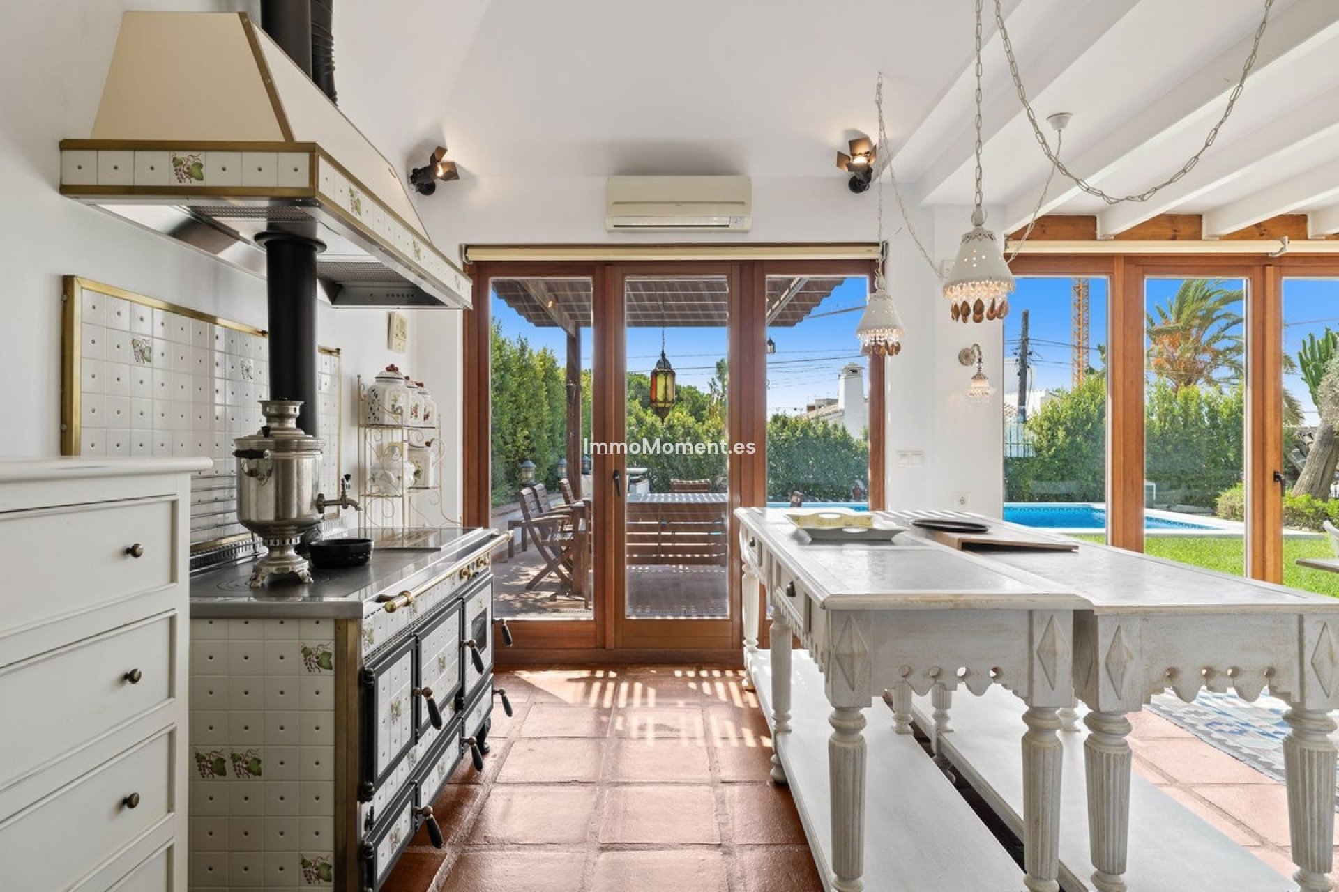 Reventa - Villa - Marbella - Marbesa