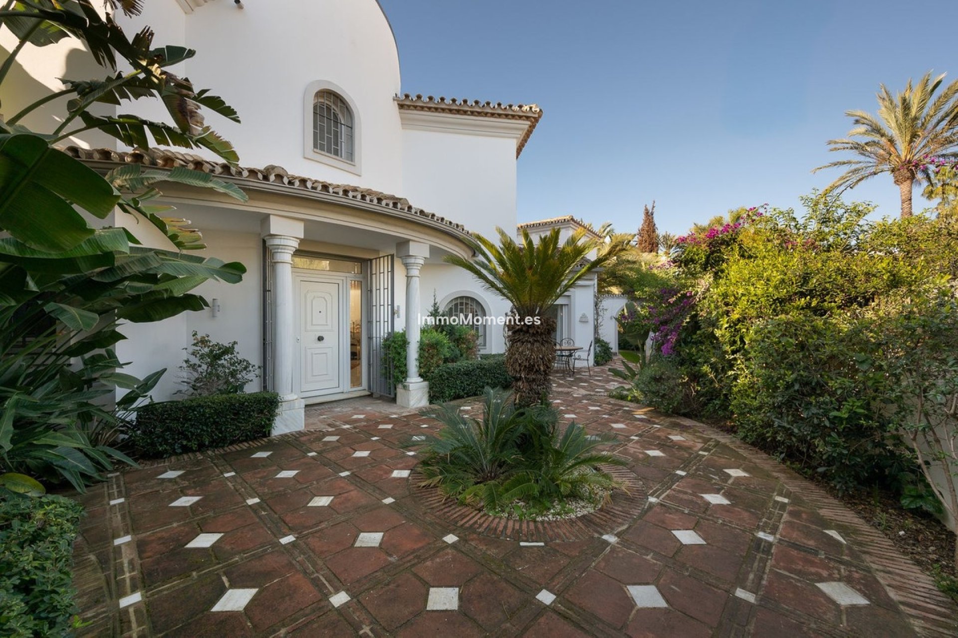 Reventa - Villa - Marbella - Marbesa