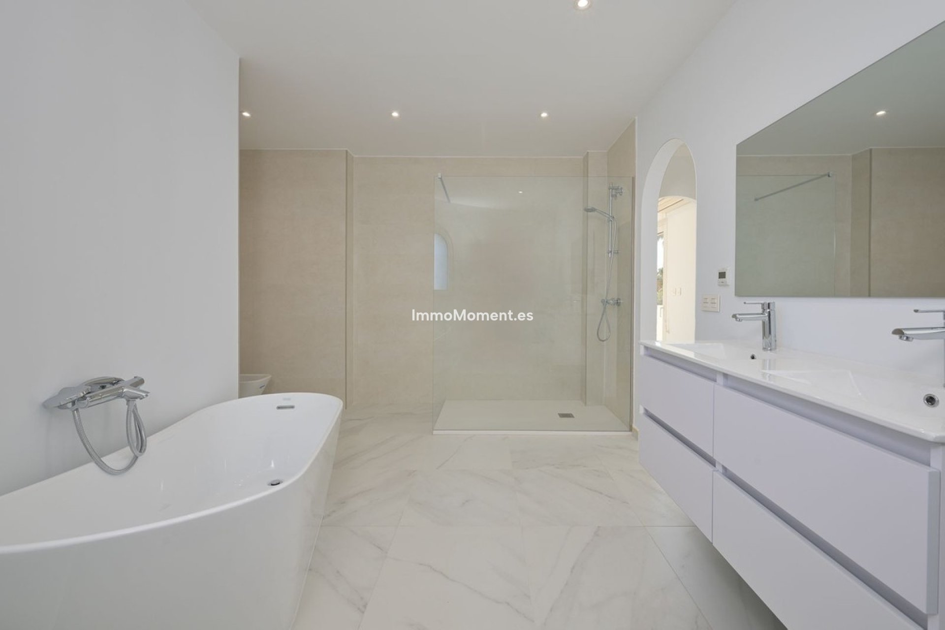 Reventa - Villa - Marbella - Marbesa