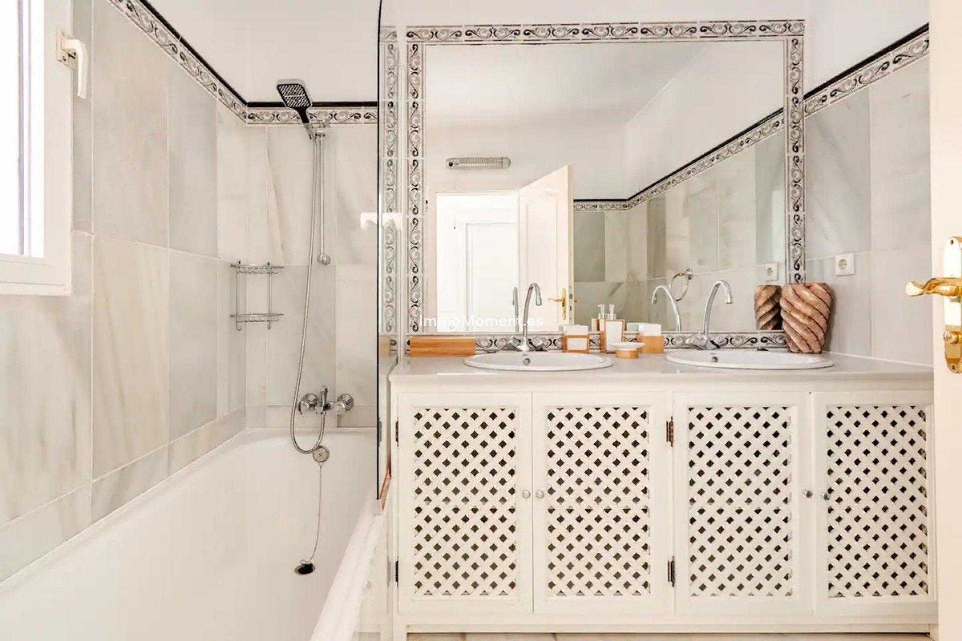 Reventa - Villa - Marbella - Nagüeles