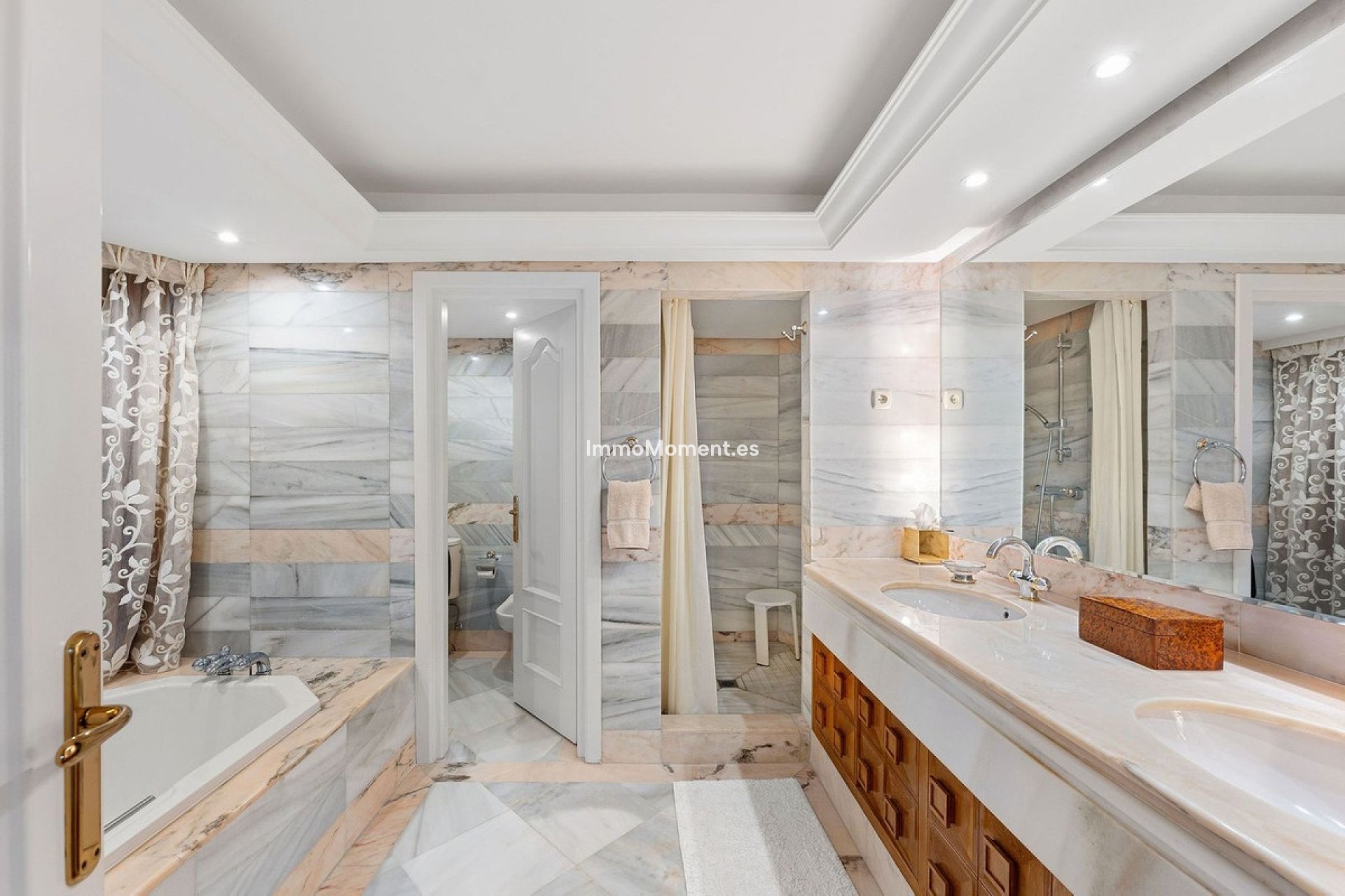 Reventa - Villa - Marbella - Nueva Andalucía