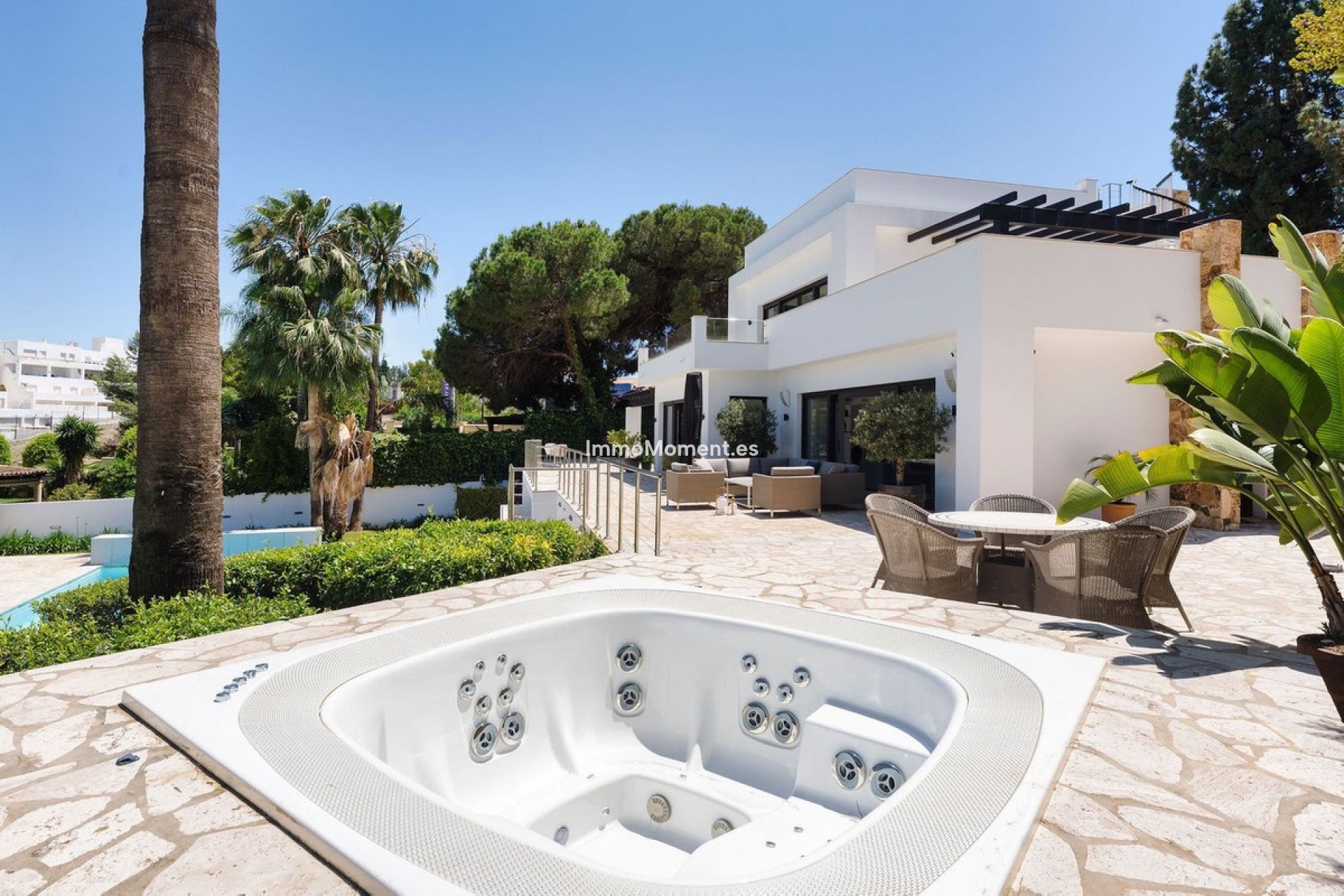 Reventa - Villa - Marbella - Nueva Andalucía
