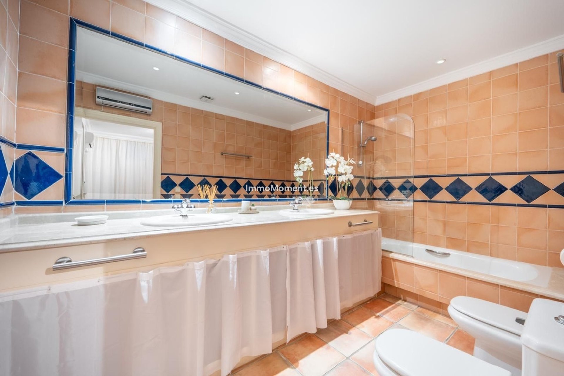 Reventa - Villa - Marbella - Nueva Andalucía