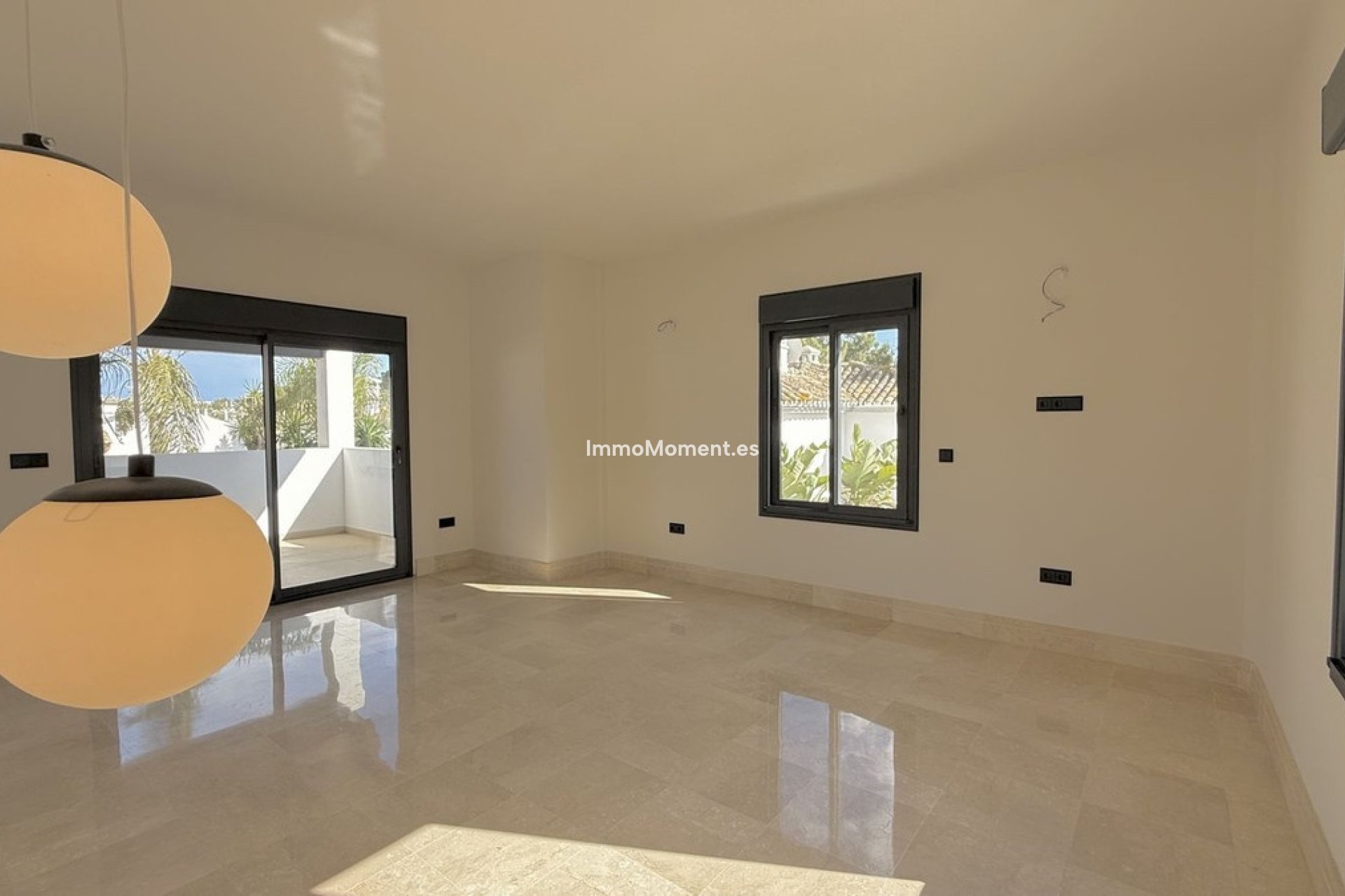 Reventa - Villa - Marbella - Nueva Andalucía