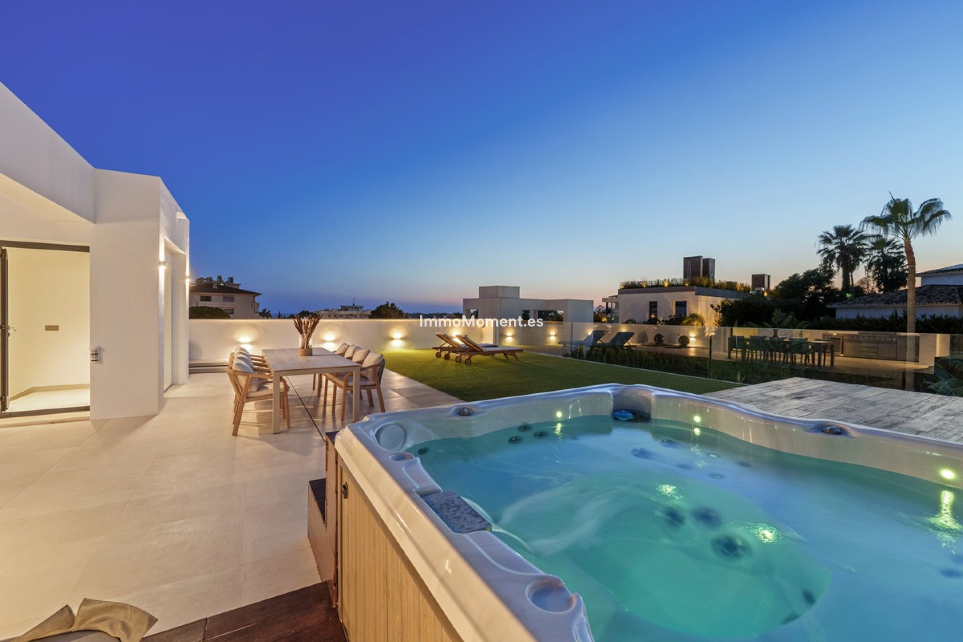 Reventa - Villa - Marbella - Nueva Andalucía