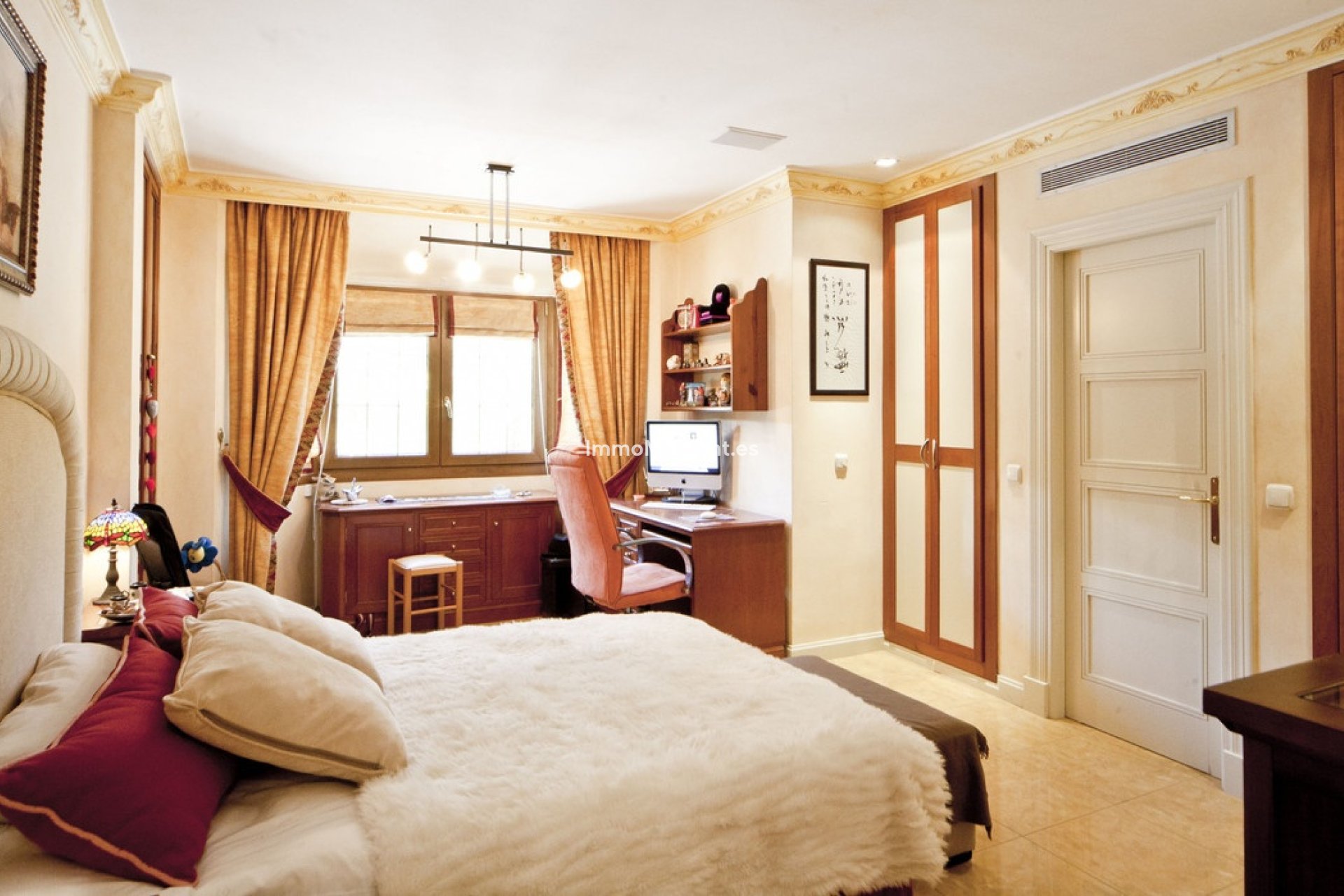 Reventa - Villa - Marbella - Nueva Andalucía