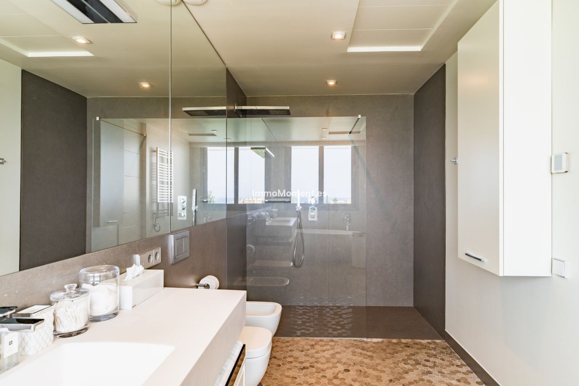 Reventa - Villa - Marbella - Santa Clara