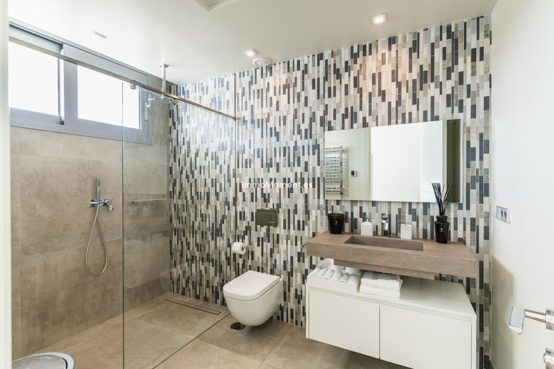 Reventa - Villa - Marbella - Santa Clara