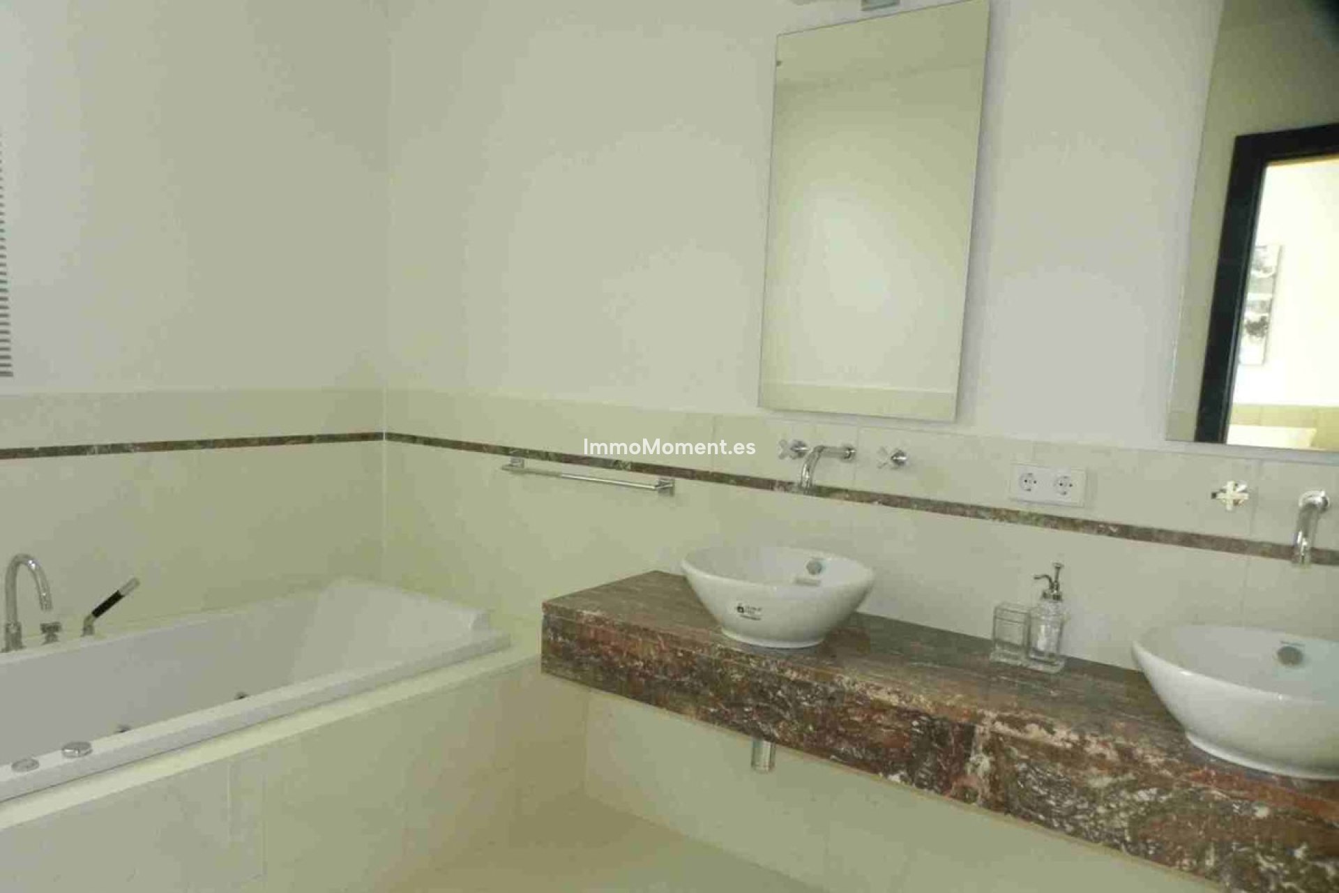 Reventa - Villa - Marbella - Sierra Blanca