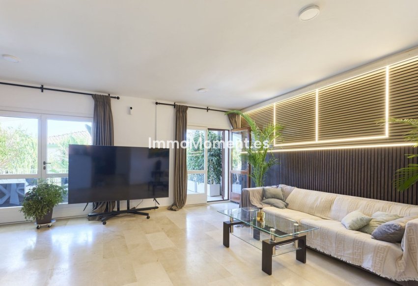 Reventa - Villa - Marbella - The Golden Mile