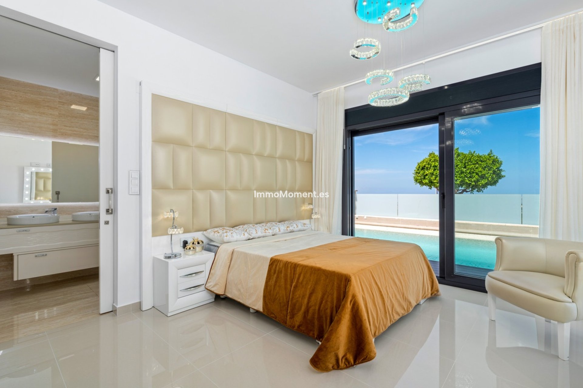 Reventa - Villa - San Miguel de Salinas - San Miguel de Salinas Centro