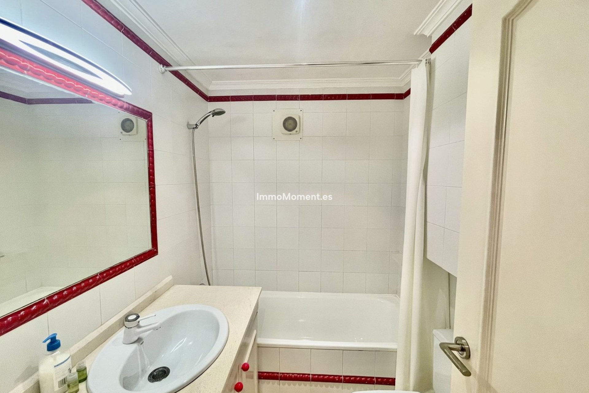 Reventa - Villa - Sotogrande