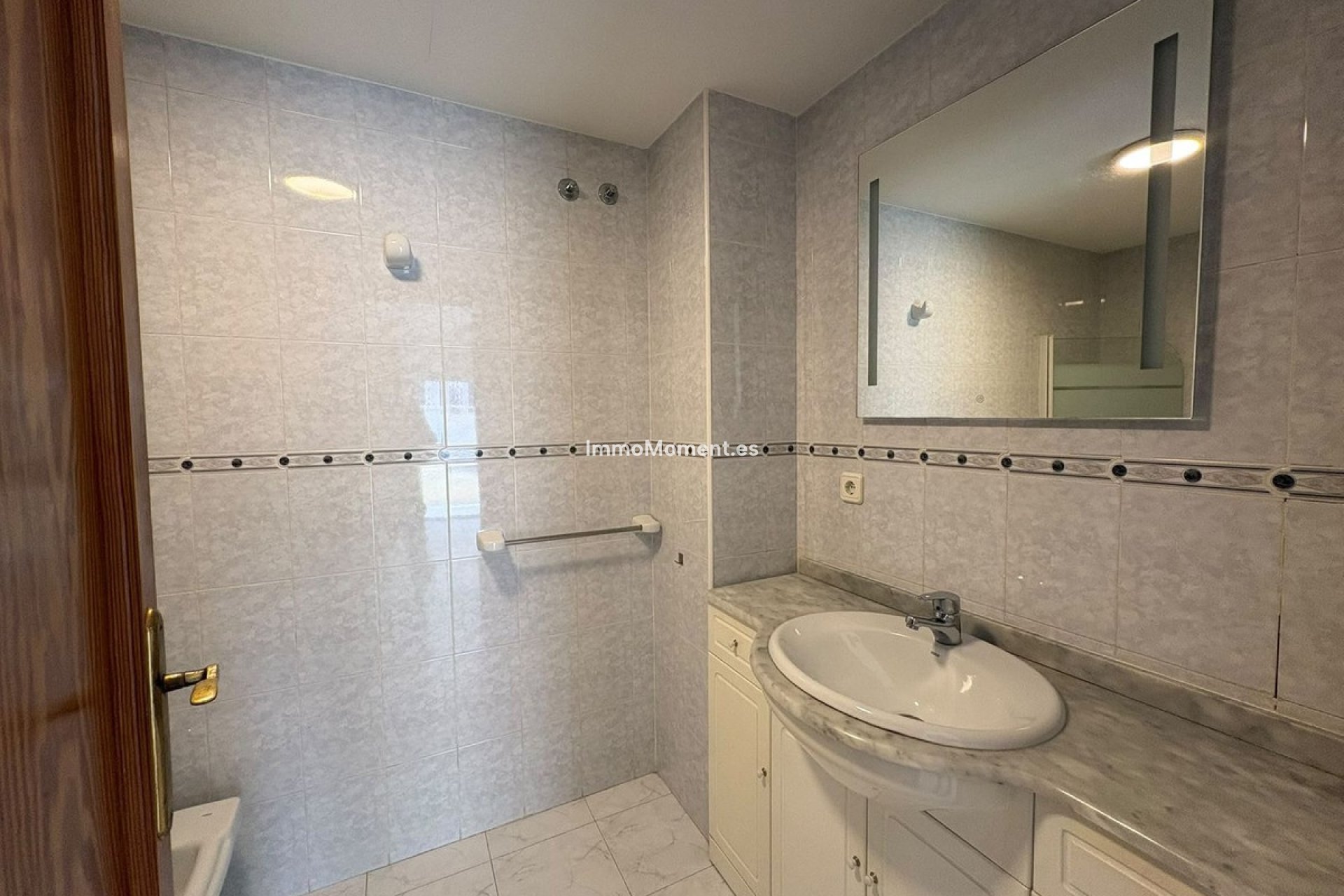 Revente - Appartement - Alfaz del Pi - Albir