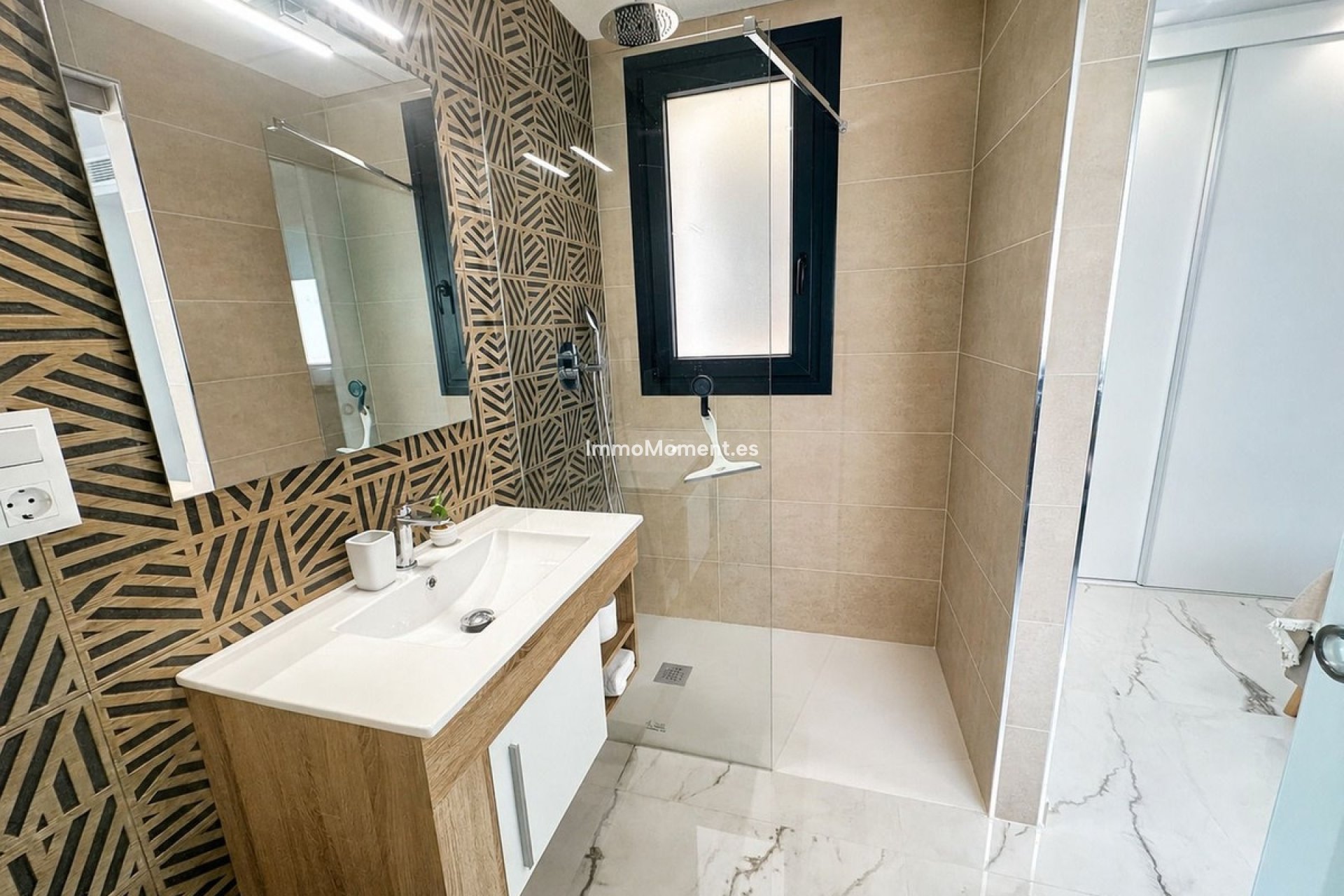 Revente - Appartement - Alicante - Alicante Centro
