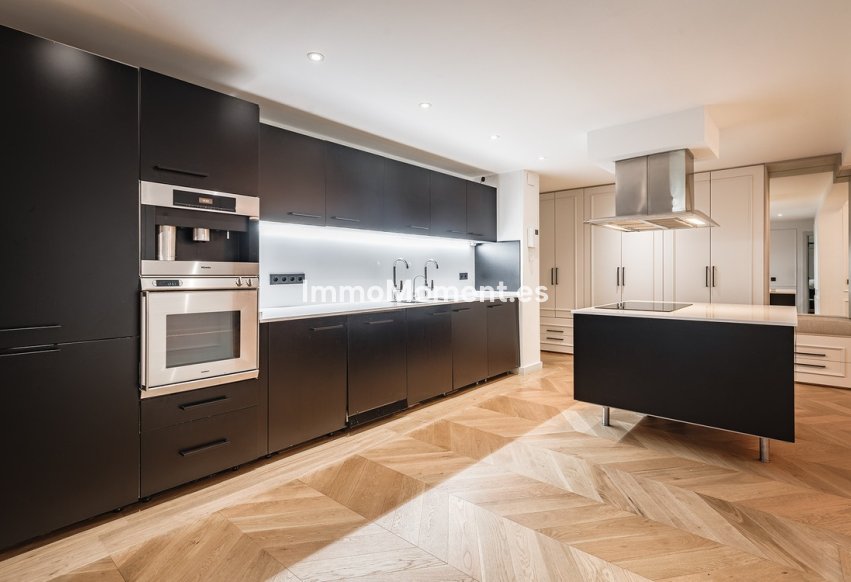 Revente - Appartement - Benahavís - Benahavís Centro