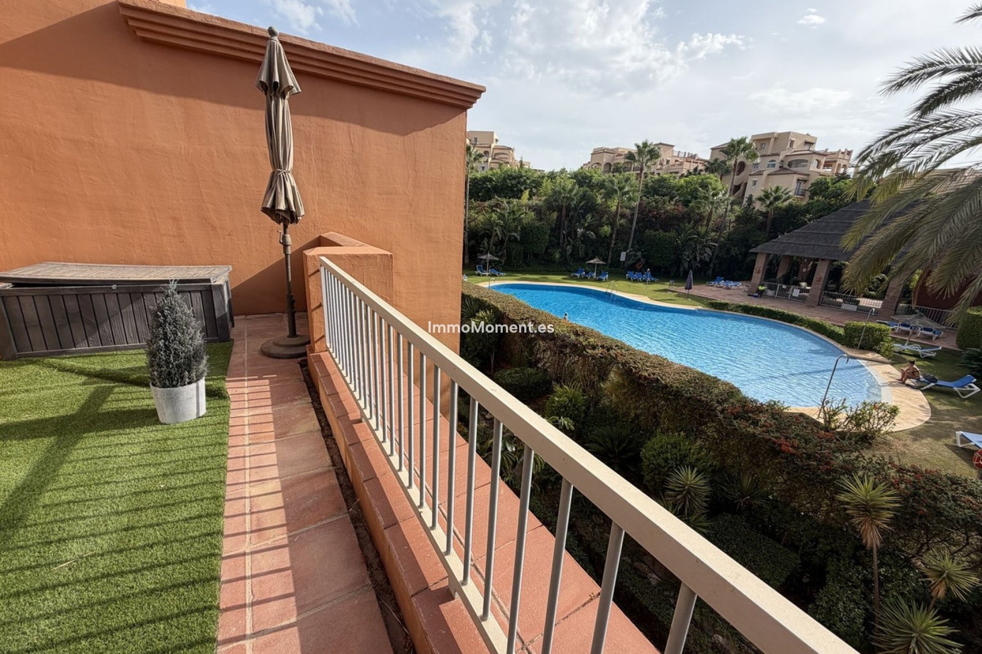 Revente - Appartement - Estepona  - Atalaya
