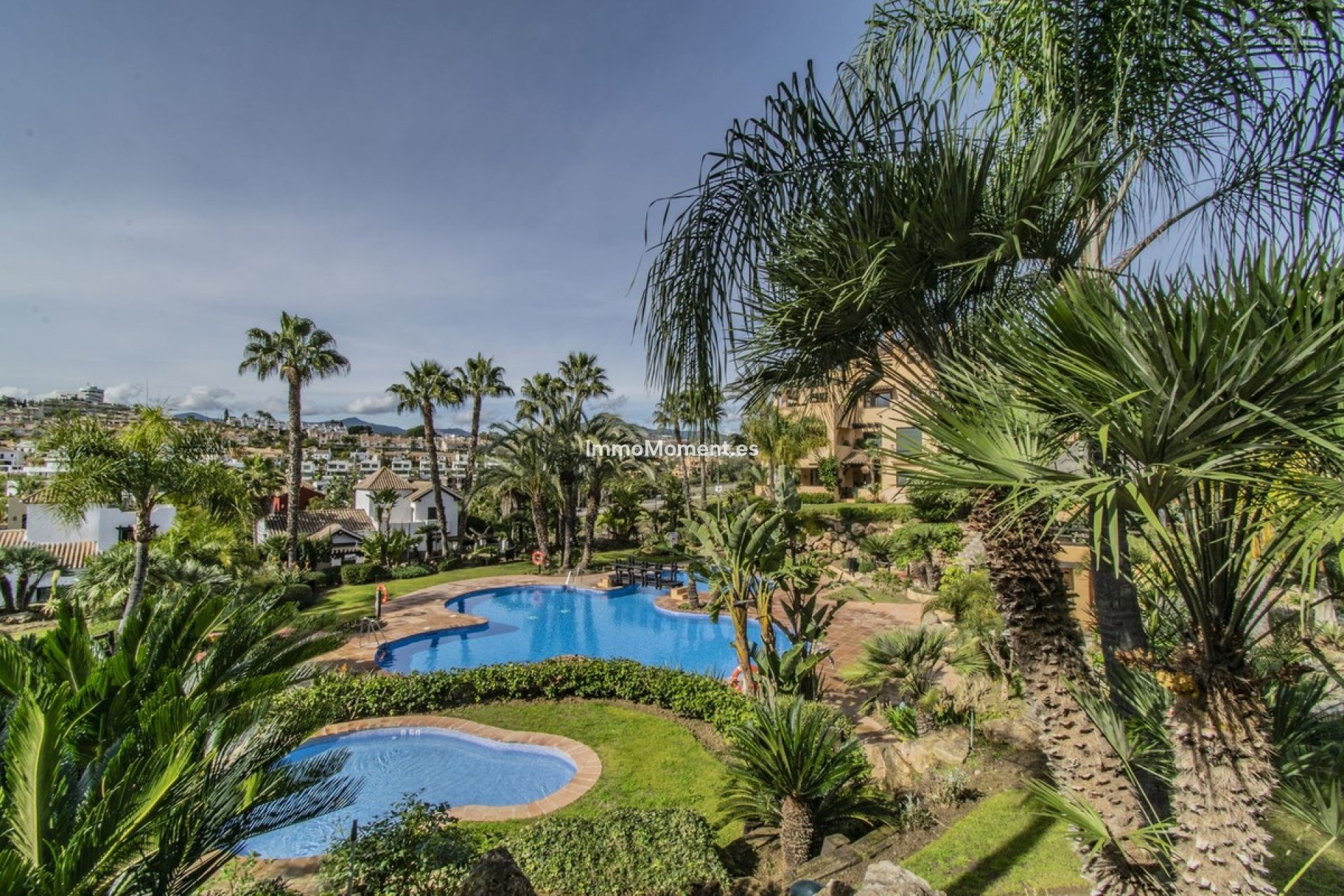 Revente - Appartement - Estepona  - Atalaya