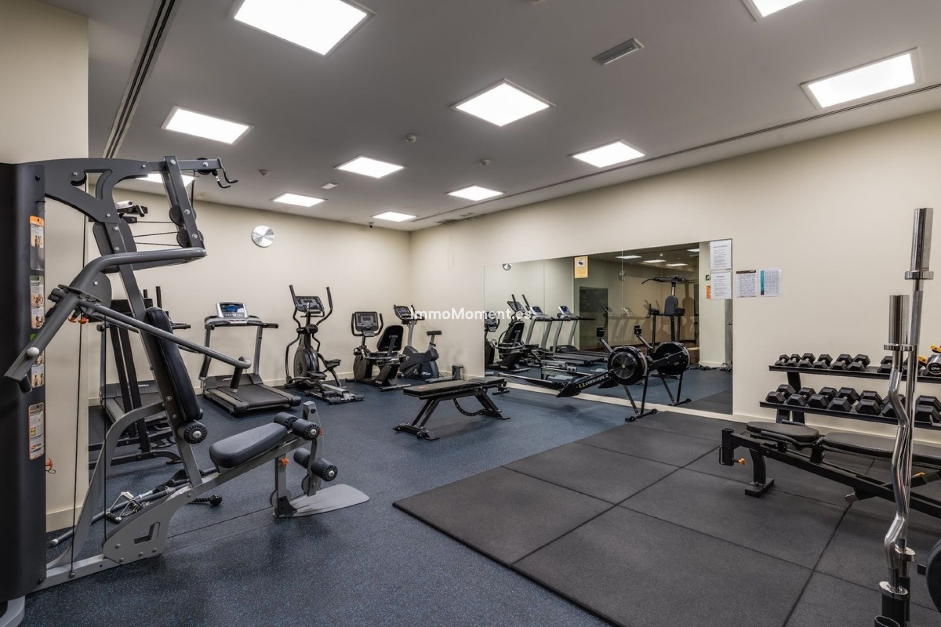 Revente - Appartement - Estepona  - Atalaya