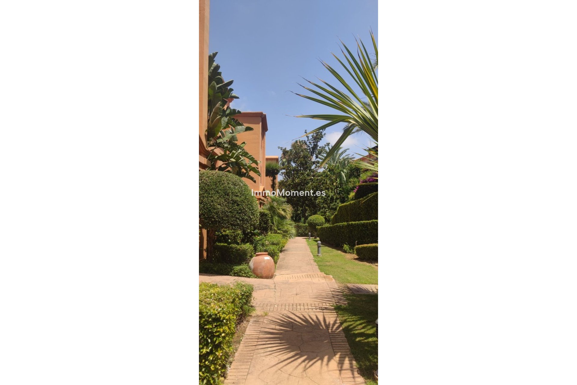 Revente - Appartement - Estepona  - Atalaya