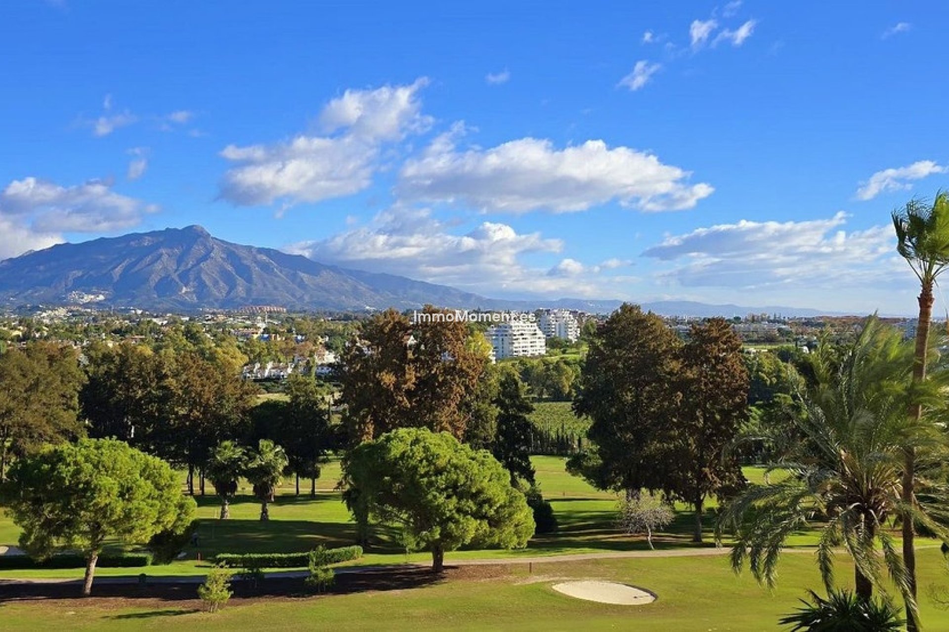 Revente - Appartement - Estepona  - Atalaya