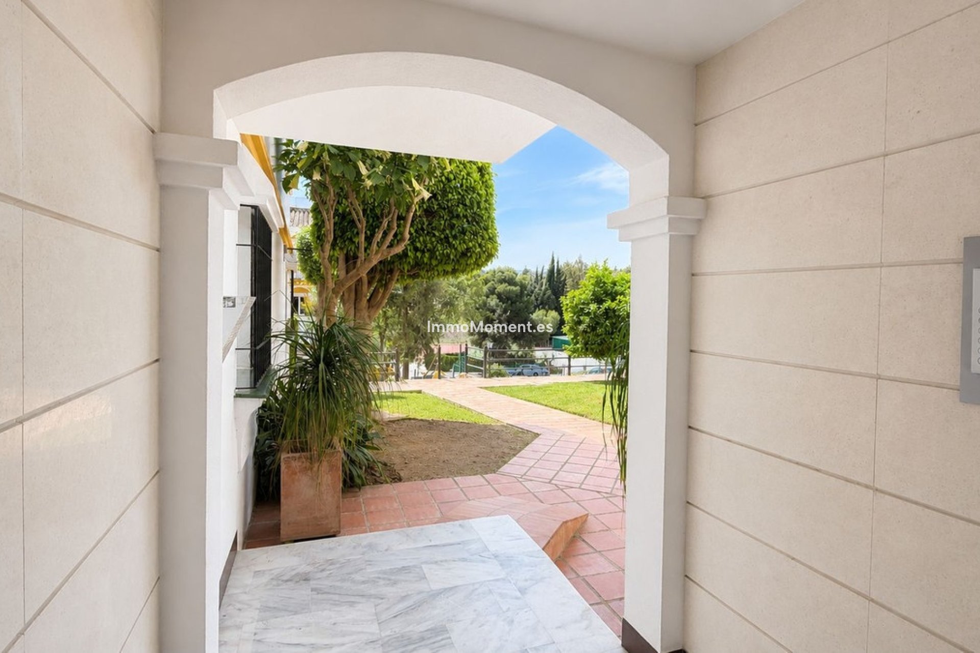 Revente - Appartement - Estepona  - Atalaya