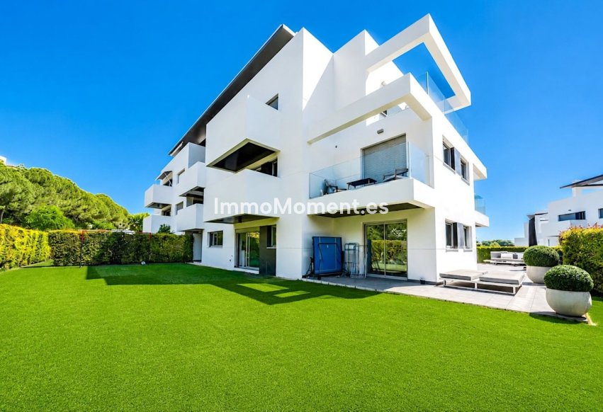Revente - Appartement - Estepona  - Atalaya