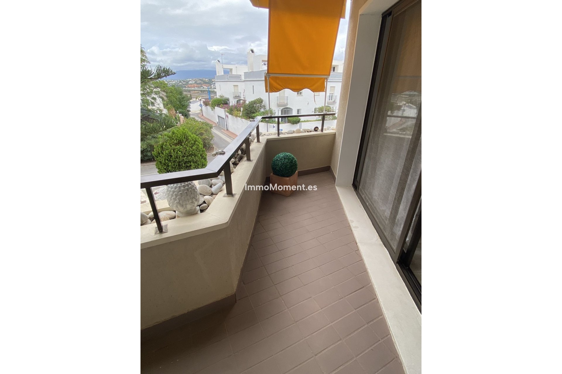 Revente - Appartement - Estepona  - Atalaya