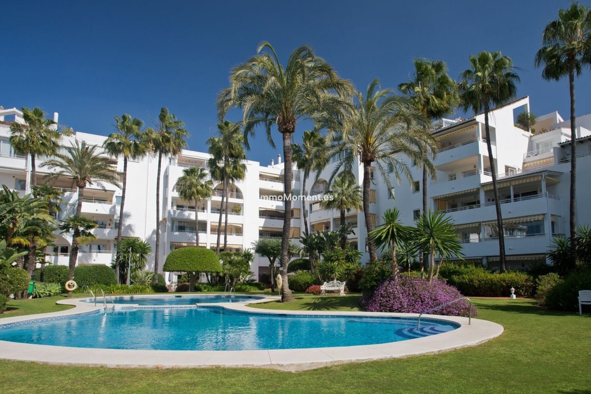 Revente - Appartement - Estepona  - Atalaya