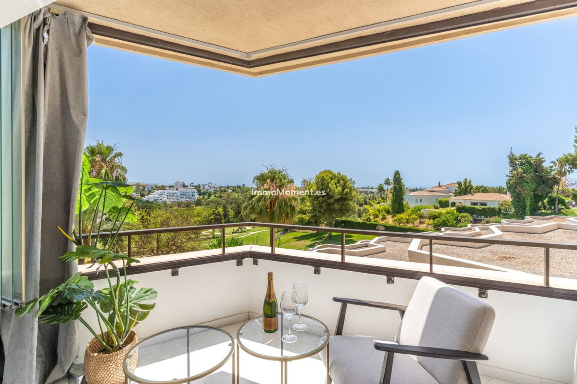 Revente - Appartement - Estepona  - Atalaya