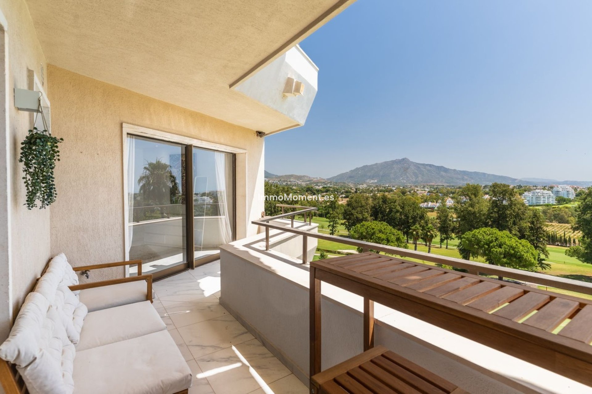 Revente - Appartement - Estepona  - Atalaya