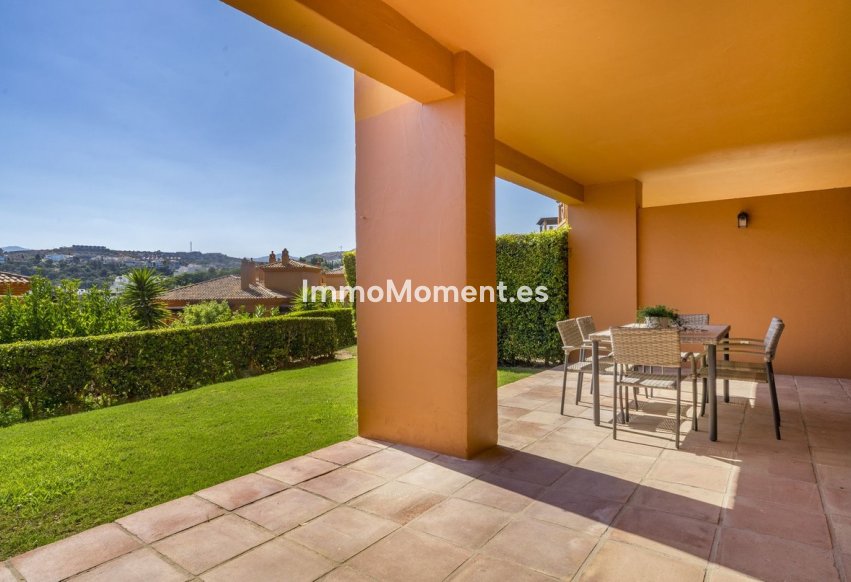 Revente - Appartement - Estepona  - Atalaya