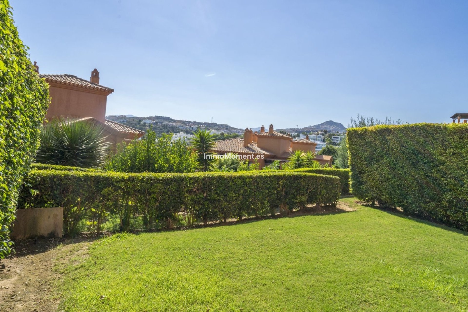 Revente - Appartement - Estepona  - Atalaya