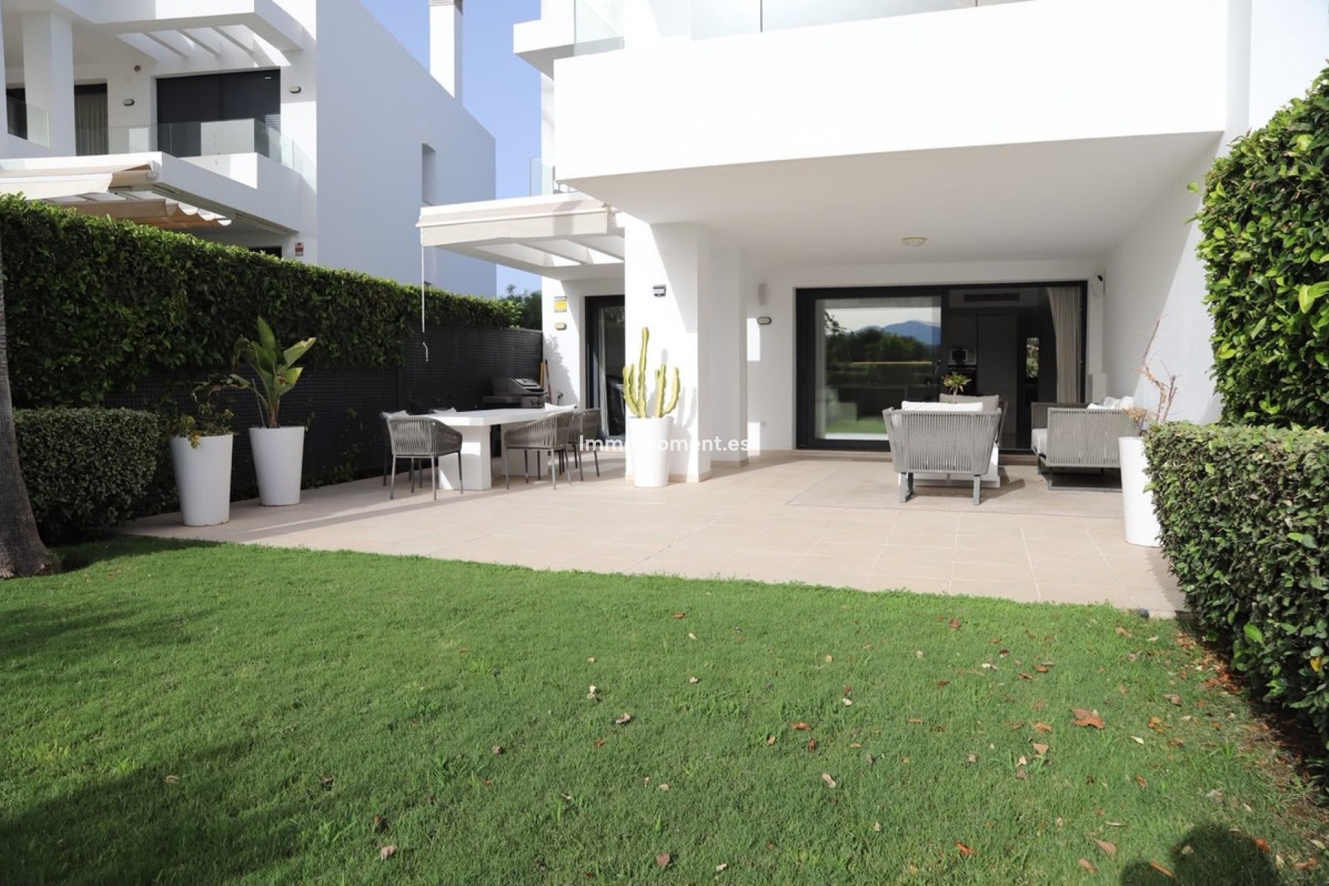 Revente - Appartement - Estepona  - Atalaya