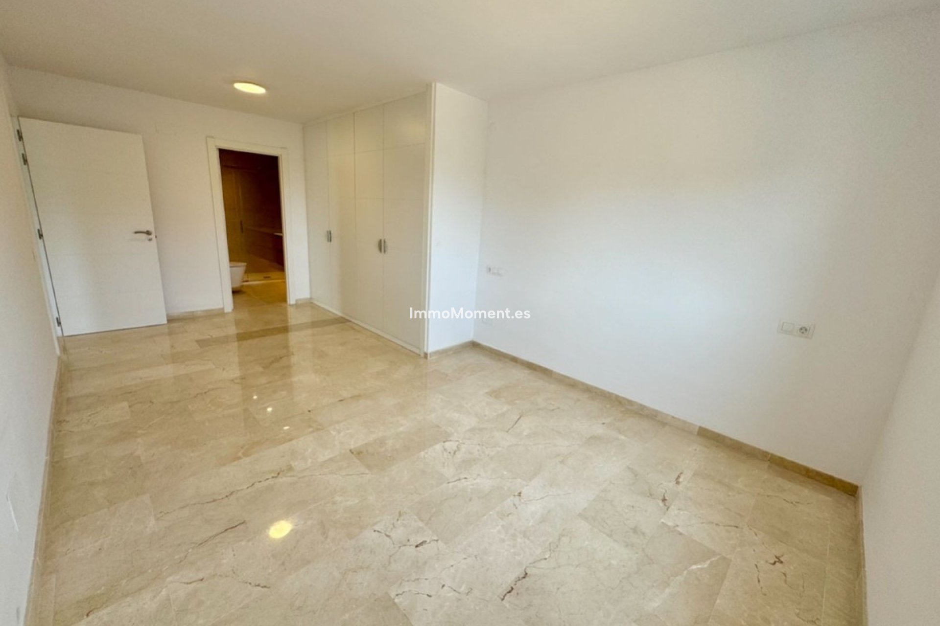 Revente - Appartement - Estepona  - Atalaya