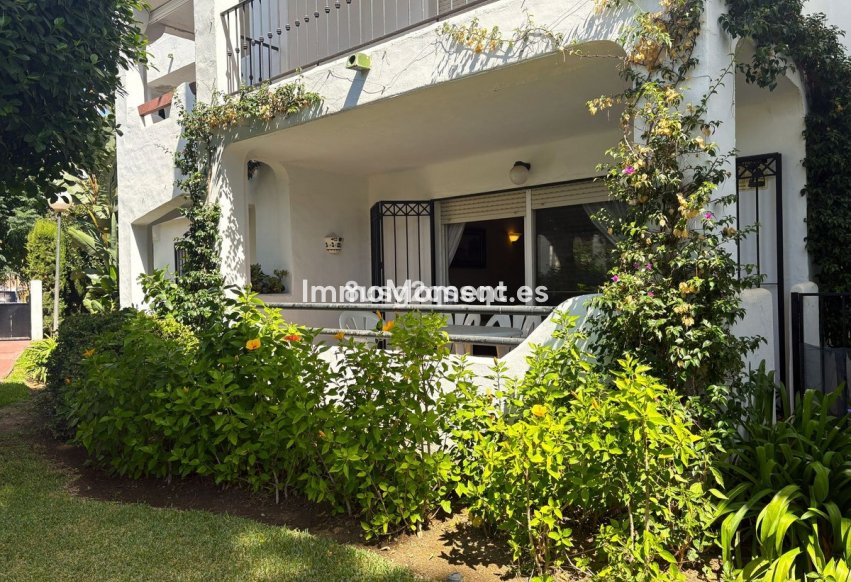 Revente - Appartement - Estepona  - Costalita
