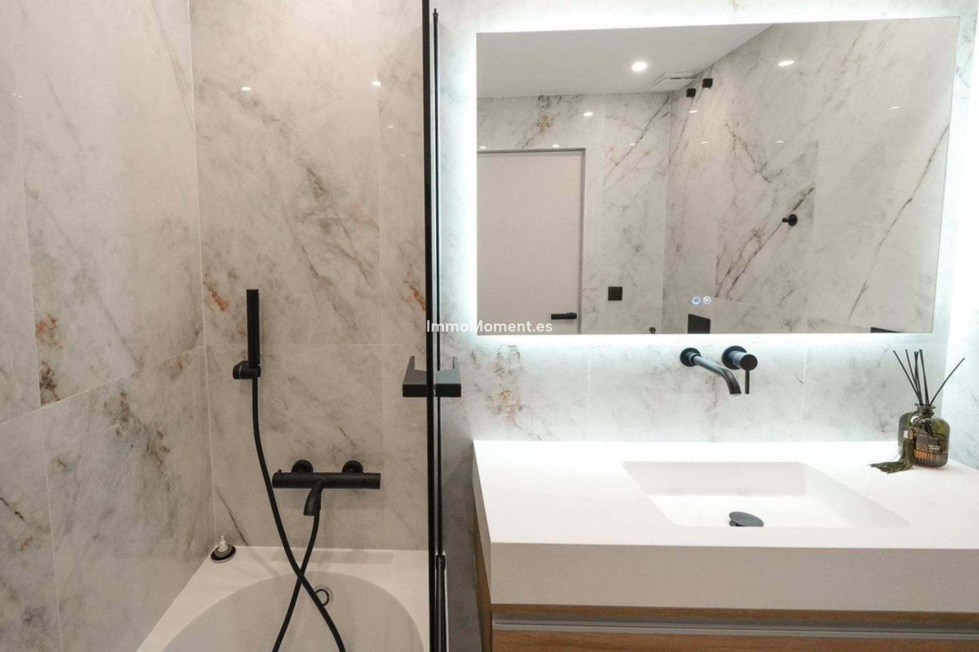 Revente - Appartement - Estepona  - Costalita