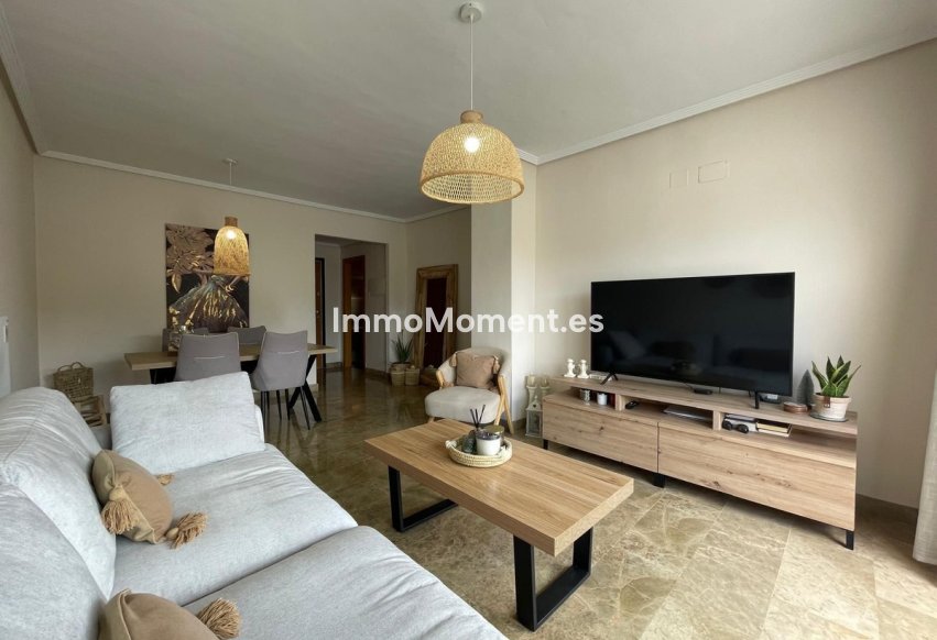Revente - Appartement - Estepona  - Estepona Centro