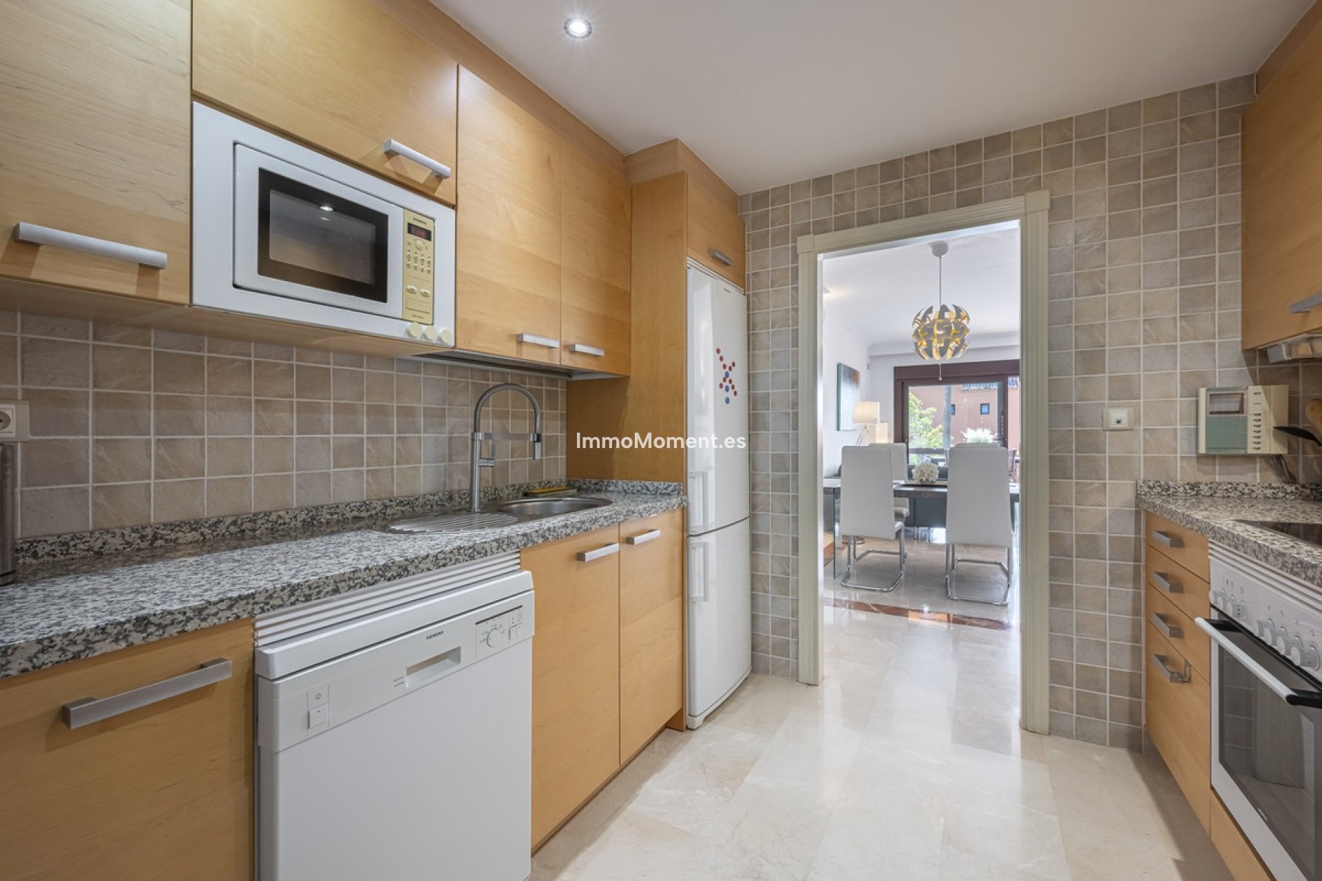 Revente - Appartement - Estepona  - Estepona Centro