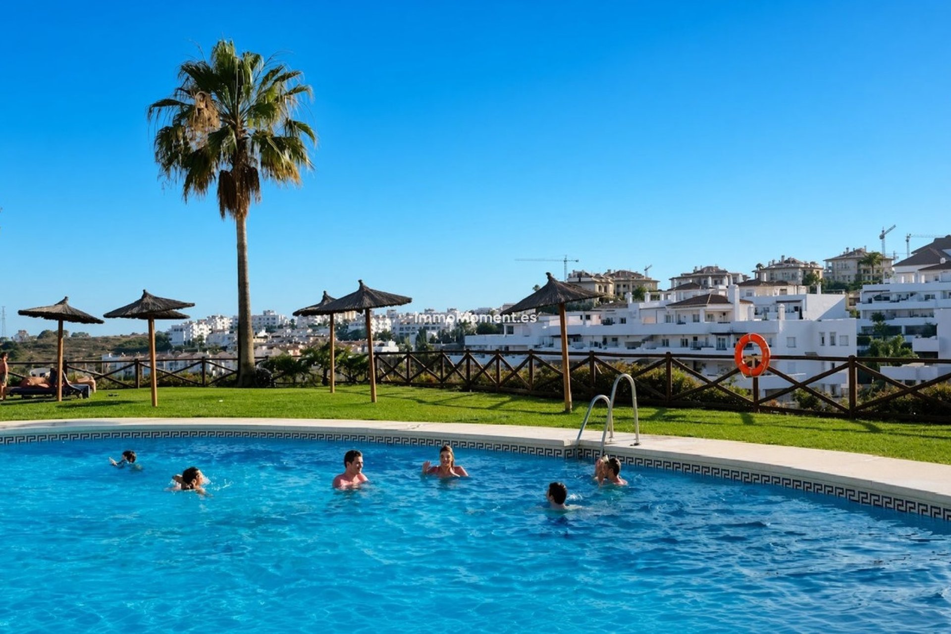 Revente - Appartement - Estepona  - Estepona Centro