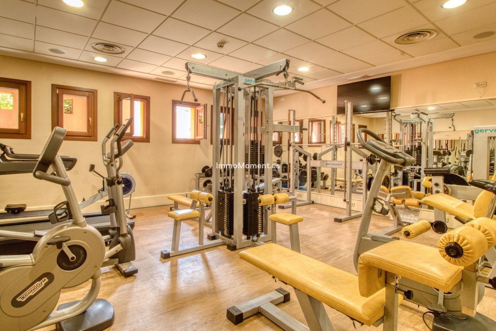 Revente - Appartement - Estepona  - Estepona Centro