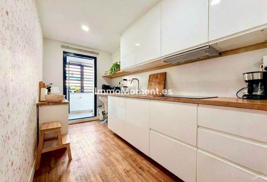 Revente - Appartement - Estepona  - Estepona Centro