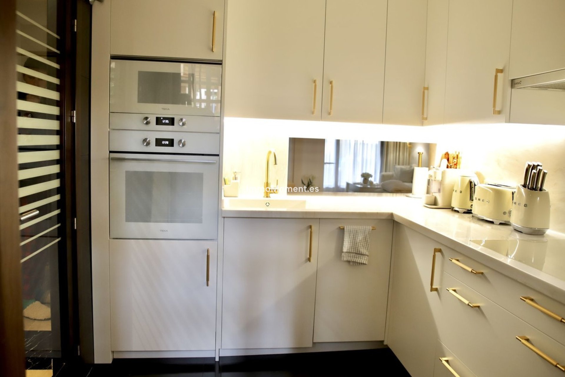 Revente - Appartement - Estepona  - Estepona Centro