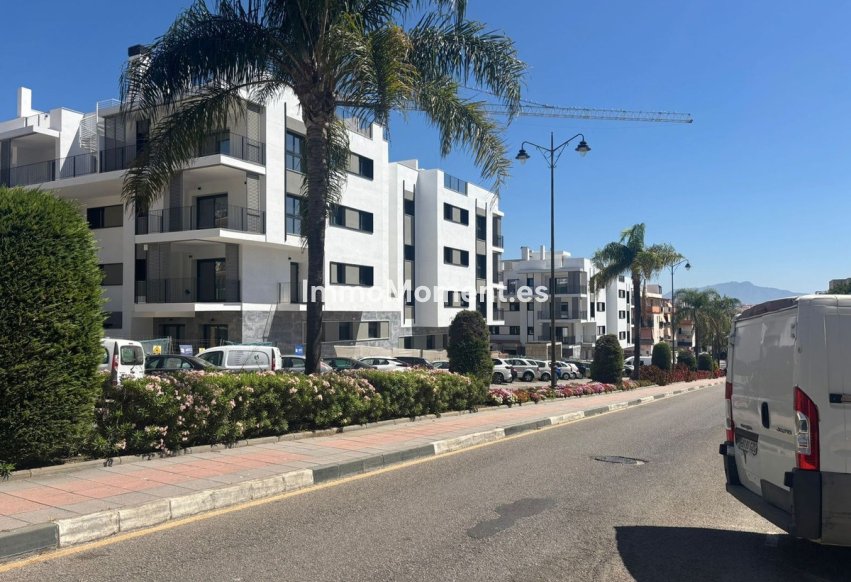 Revente - Appartement - Estepona  - Estepona Centro