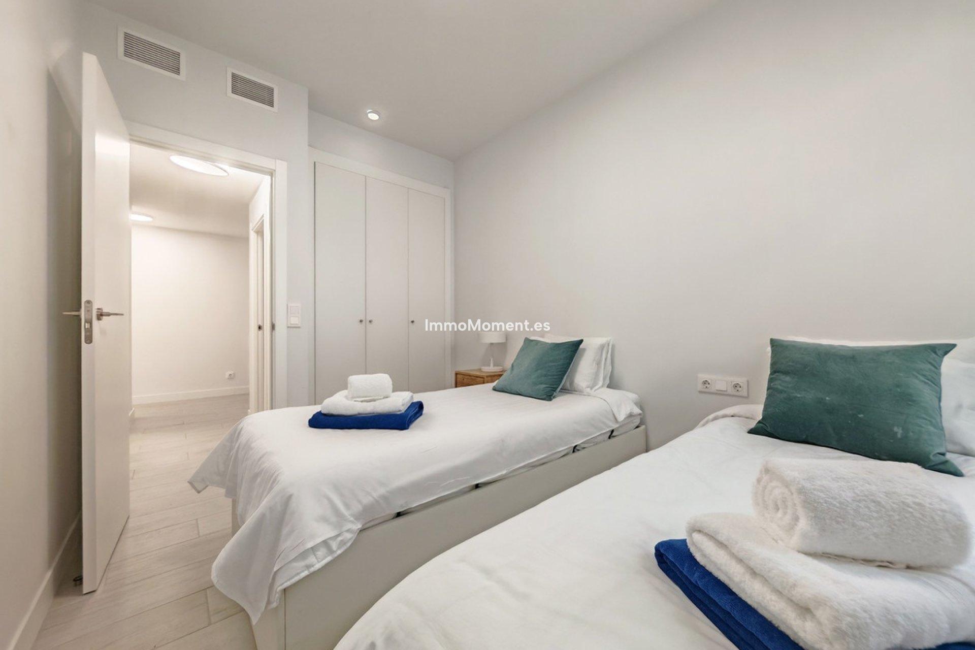 Revente - Appartement - Estepona  - Estepona Centro