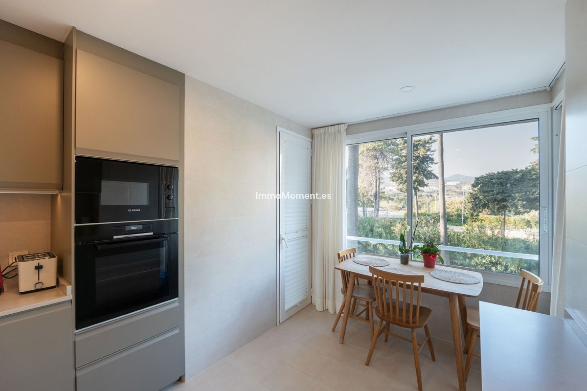 Revente - Appartement - Estepona  - Estepona Centro