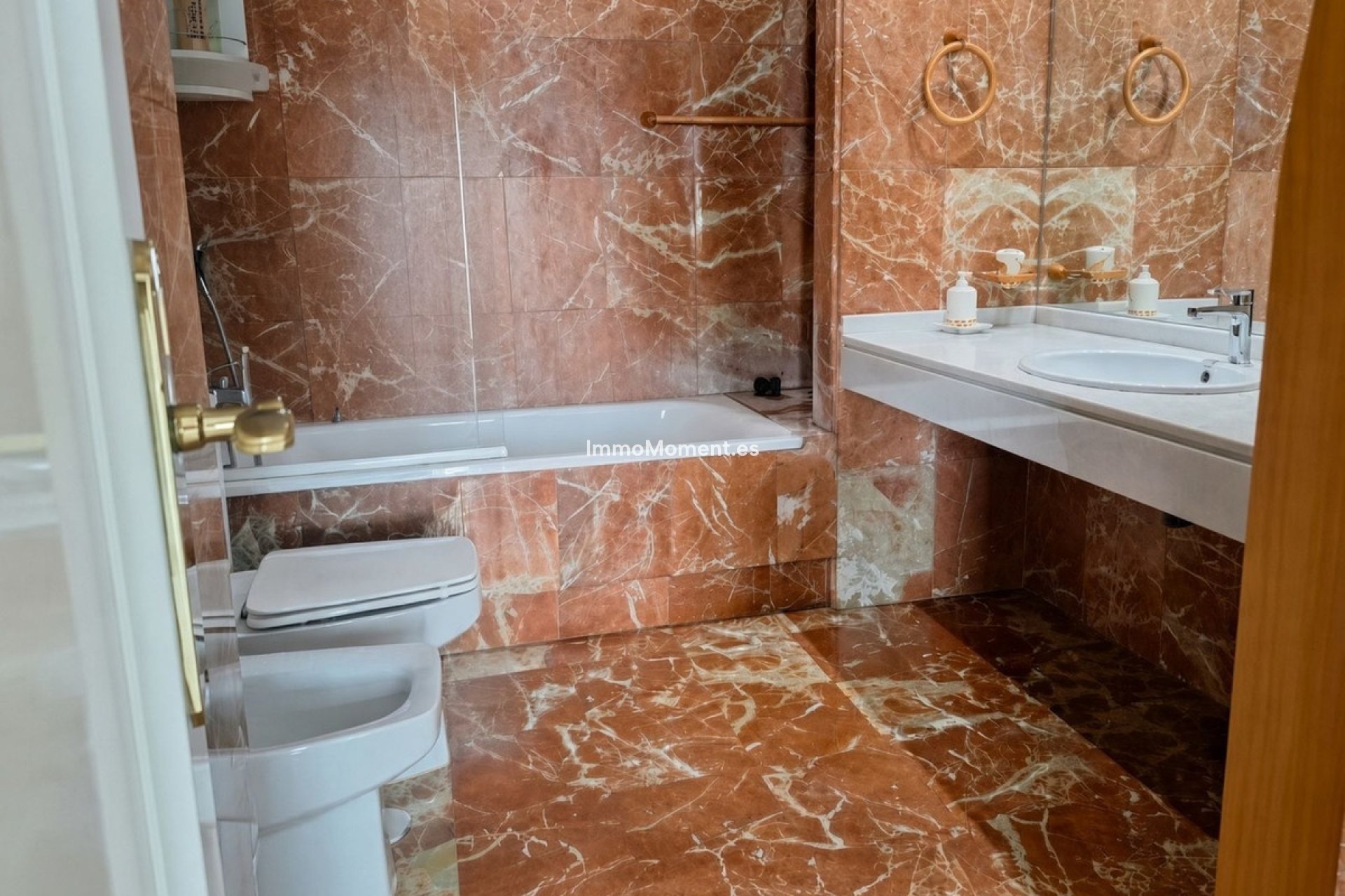 Revente - Appartement - Estepona  - Estepona Centro