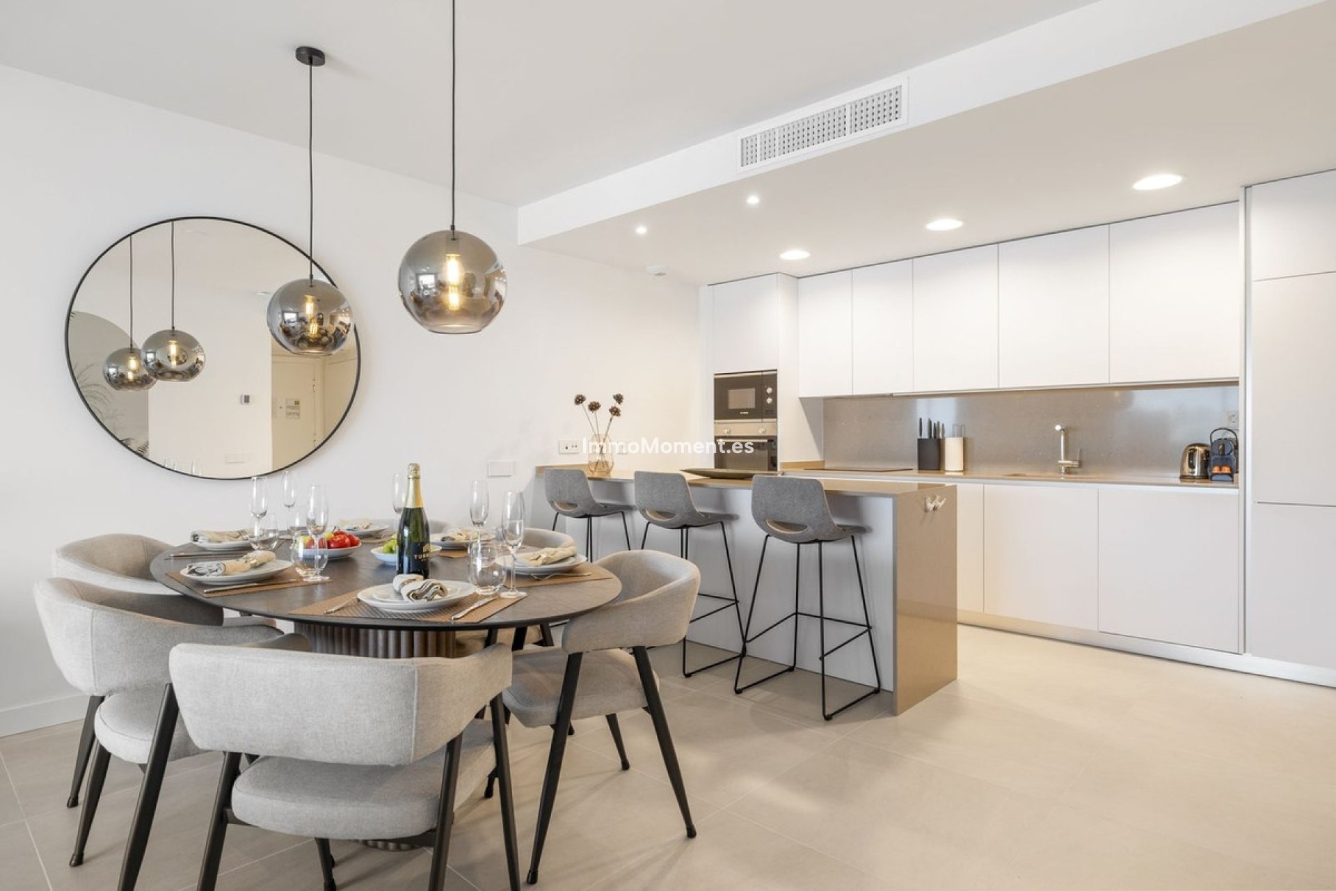 Revente - Appartement - Estepona  - Estepona Centro