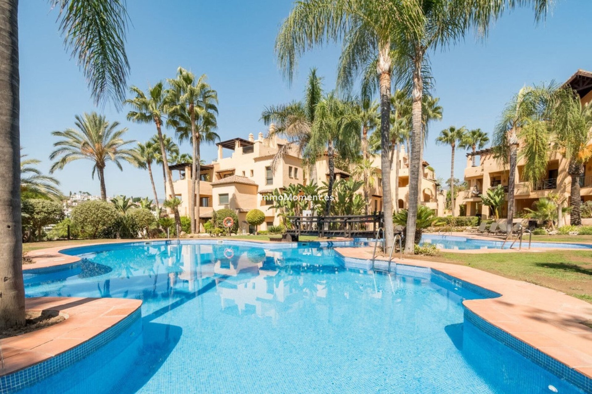 Revente - Appartement - Estepona  - Estepona Centro