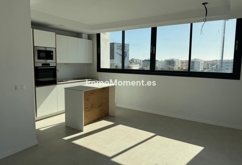 Revente - Appartement - Estepona  - Estepona Centro